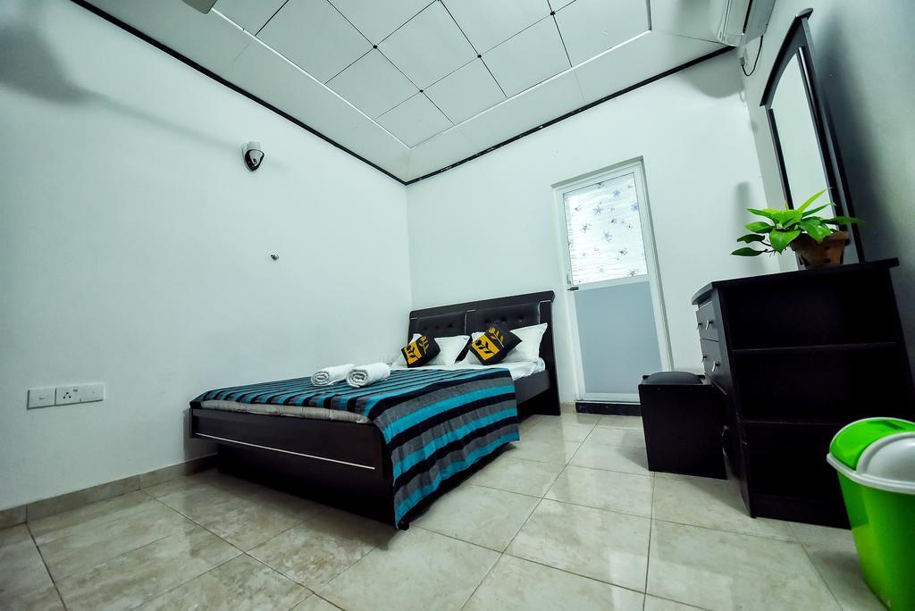 Asian Villa Негомбо Екстериор снимка