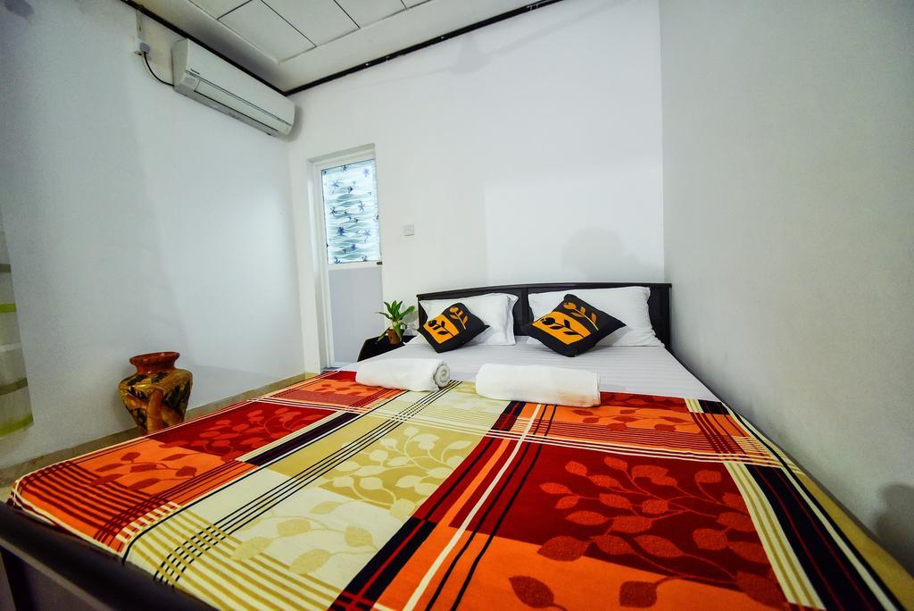Asian Villa Негомбо Екстериор снимка