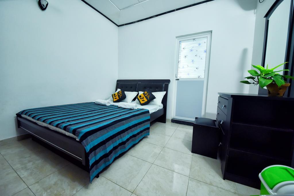 Asian Villa Негомбо Екстериор снимка