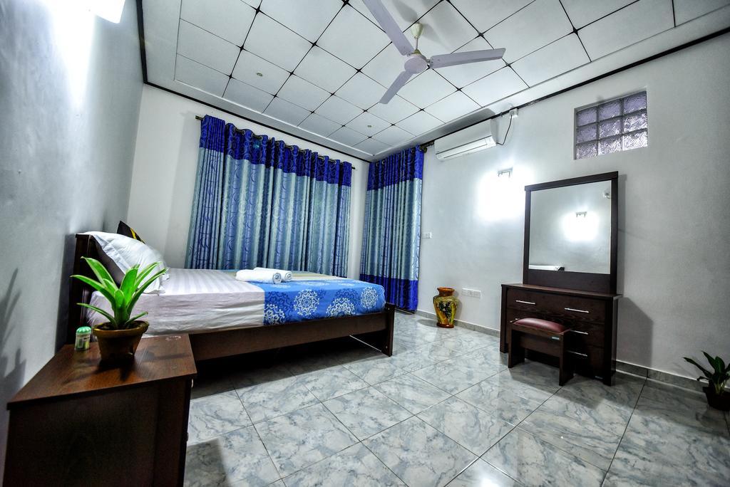 Asian Villa Негомбо Екстериор снимка