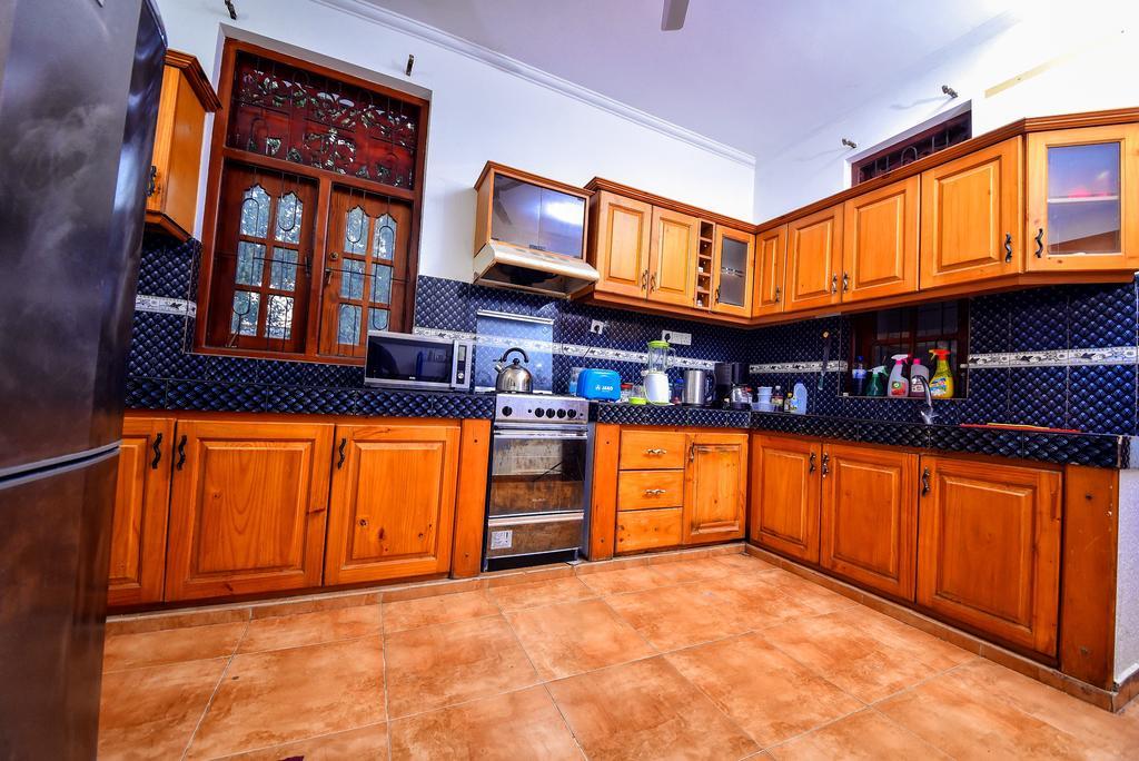Asian Villa Негомбо Екстериор снимка