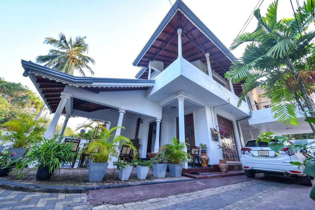 Asian Villa Негомбо Екстериор снимка